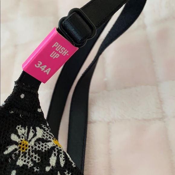 Bra - Picture 2 of 3